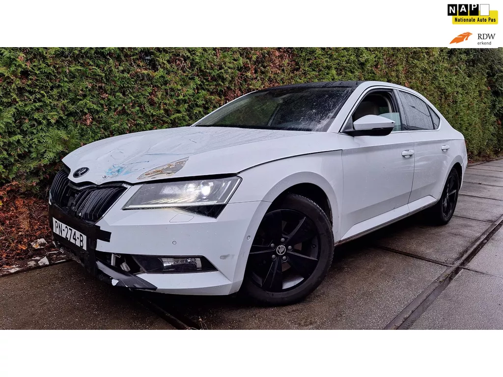Skoda Superb 1.6 TDI Style Business