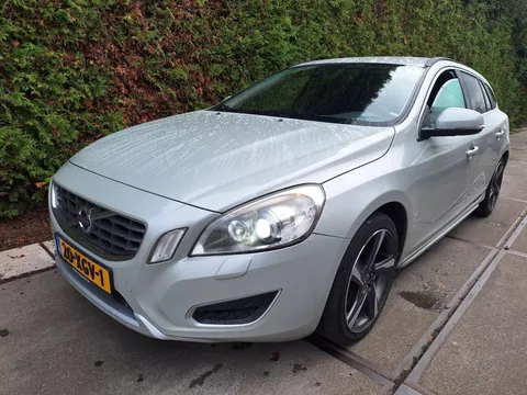 Volvo V60 2.4 D5