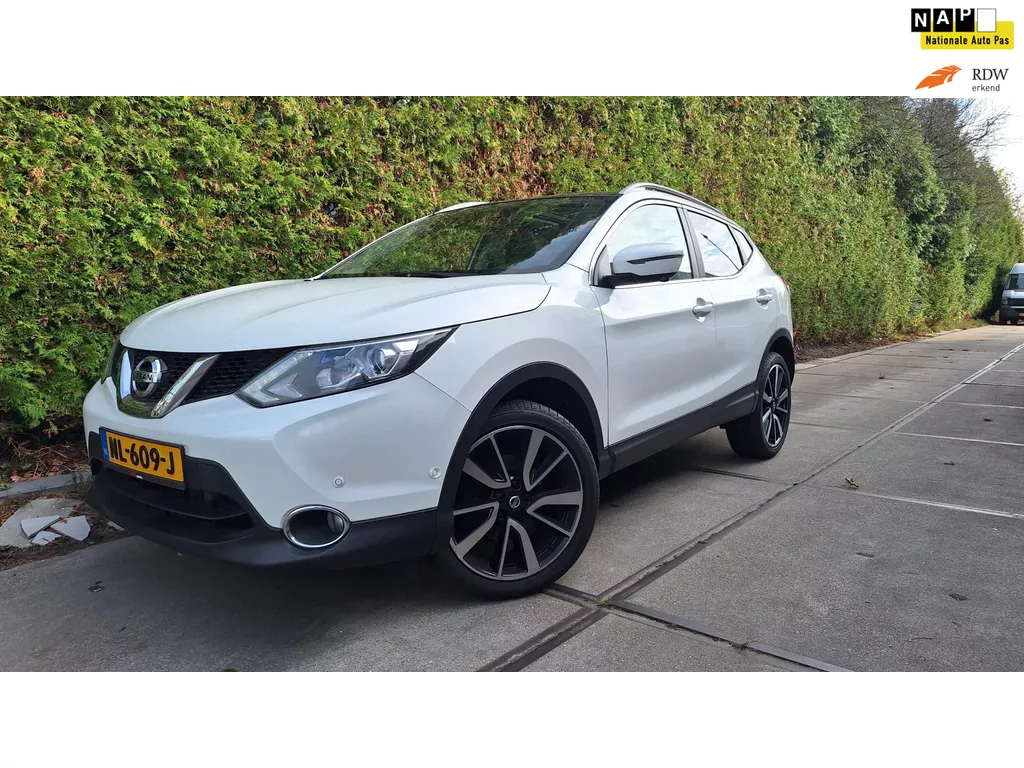 Nissan Qashqai 1.2 Tekna (1 cilinder geen compressie)