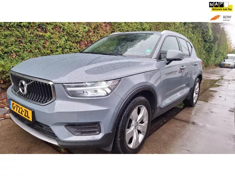 Volvo XC40 2.0 D3 Momentum Pro