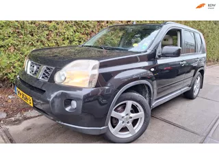 Nissan X-Trail 2.5 SE 4WD