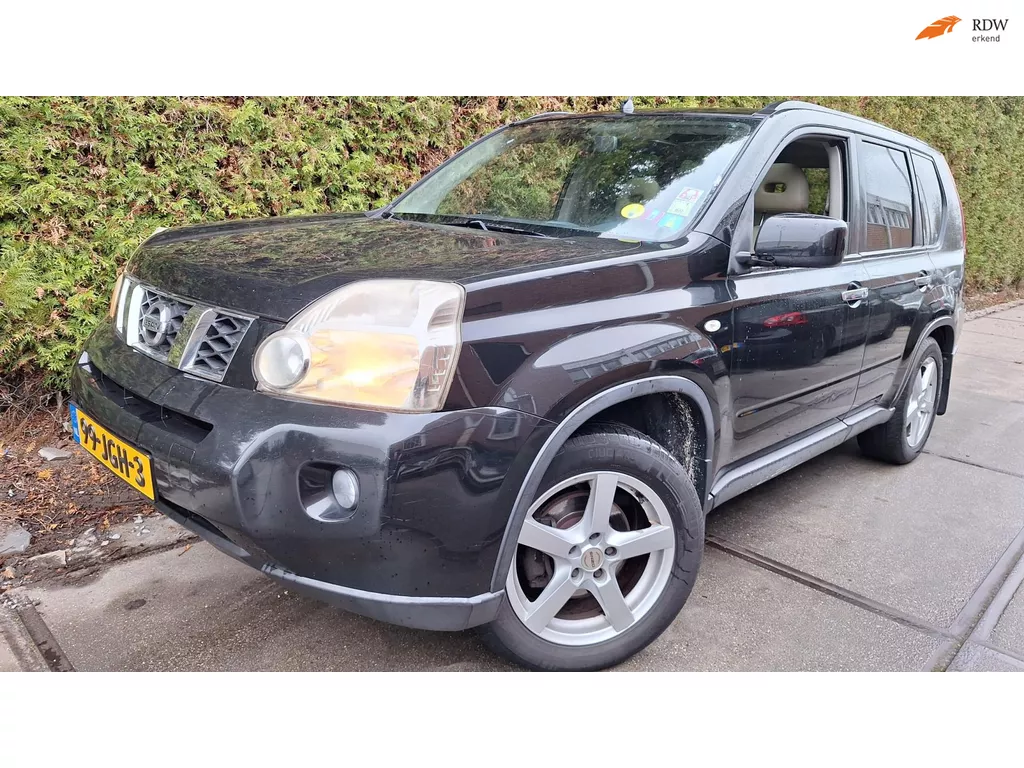 Nissan X-Trail 2.5 SE 4WD