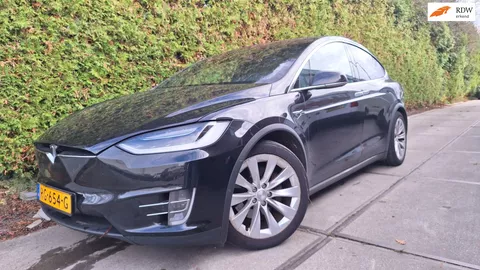 Tesla Model X 100D