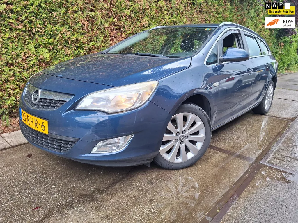 Opel Astra Sports Tourer 1.4 Turbo Cosmo