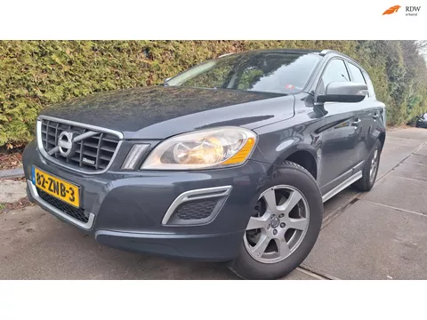 Volvo XC60 2.0 D4 R-Design