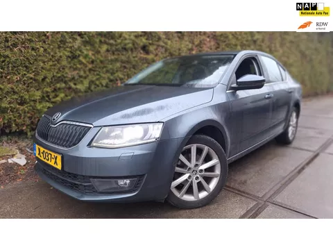 Skoda Octavia 1.6 TDI Greentech Style Business