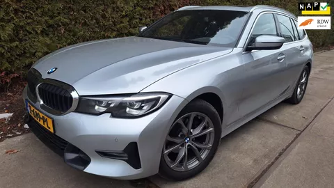 BMW 3-serie Touring 318i Executive Edition