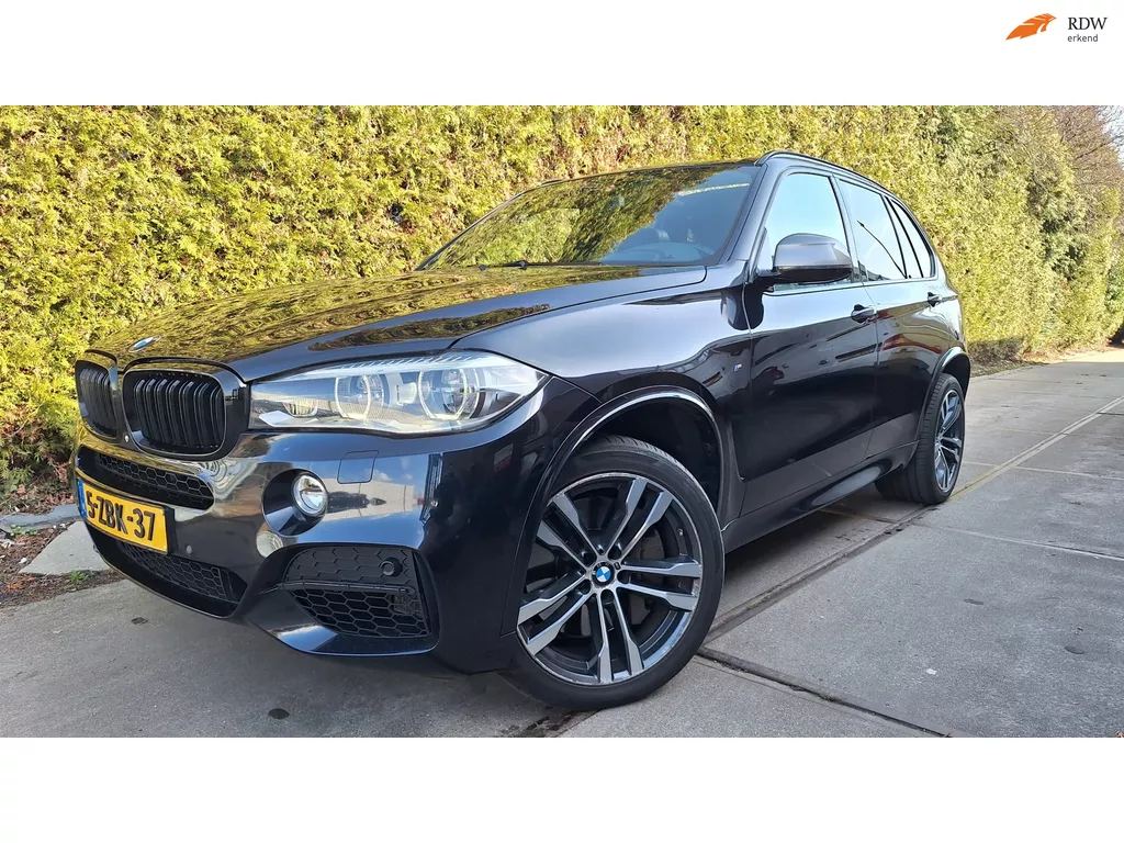 BMW X5 M50d