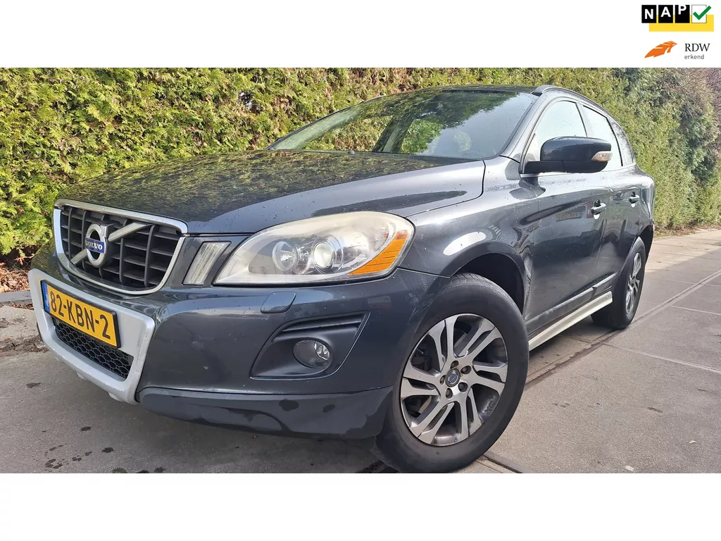 Volvo XC60 2.4 D5 AWD Momentum