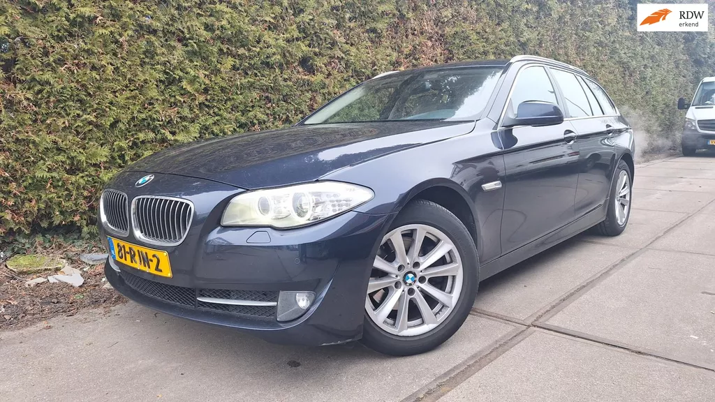 BMW 5-serie Touring 520d High Executive