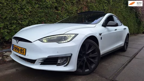 Tesla Model S 85 Performance (levenslang free supercharger)