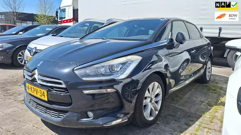 Citroen DS5 2.0 Hybrid4 Business