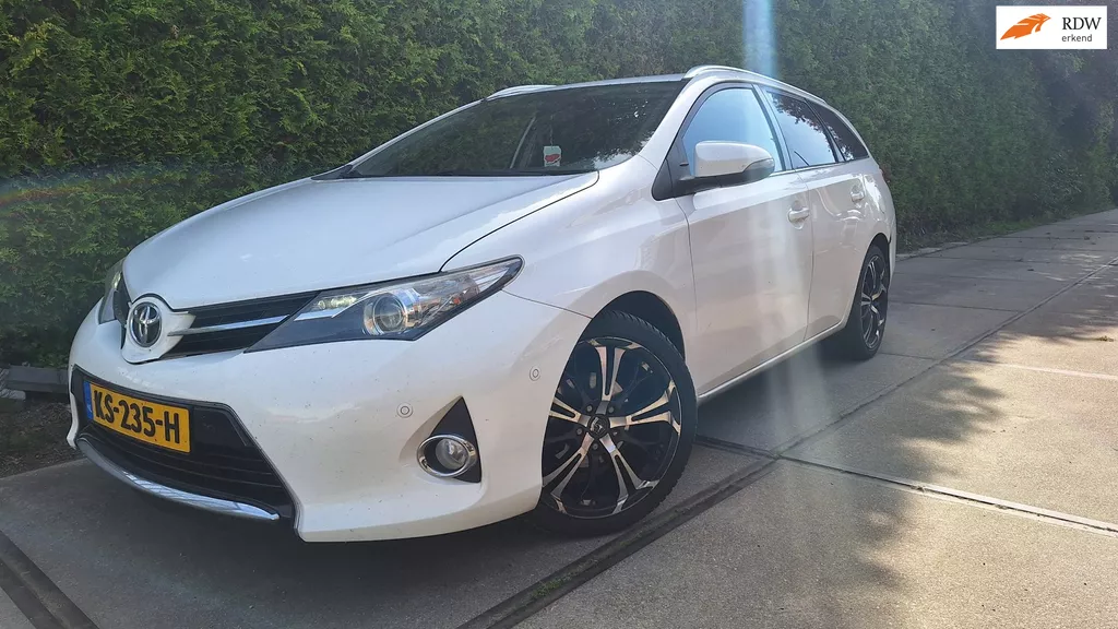 Toyota Auris Touring Sports 1.4D Aspiration