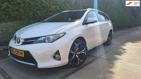 Toyota Auris Touring Sports 1.4D Aspiration