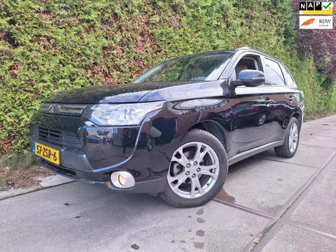 Mitsubishi Outlander 2.0 Instyle