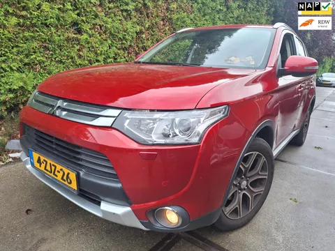 Mitsubishi Outlander 2.2 DI-D Instyle 4WD