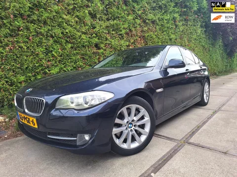 BMW 5-serie 528i High Executive