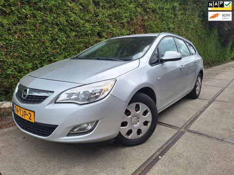Opel Astra Sports Tourer 1.4 Turbo Edition