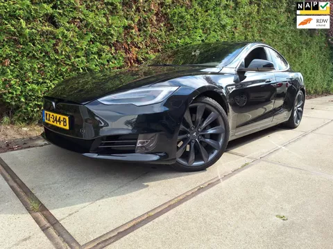 Tesla Model S 90D Base (FREE SUPERCHARGING LEVENSLANG!!!)