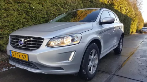 Volvo XC60 2.0 D4 FWD Kinetic