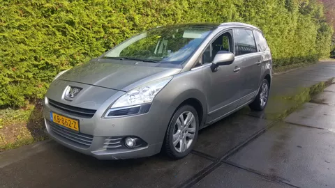 Peugeot 5008 1.6 HDiF Blue Lease 7p.