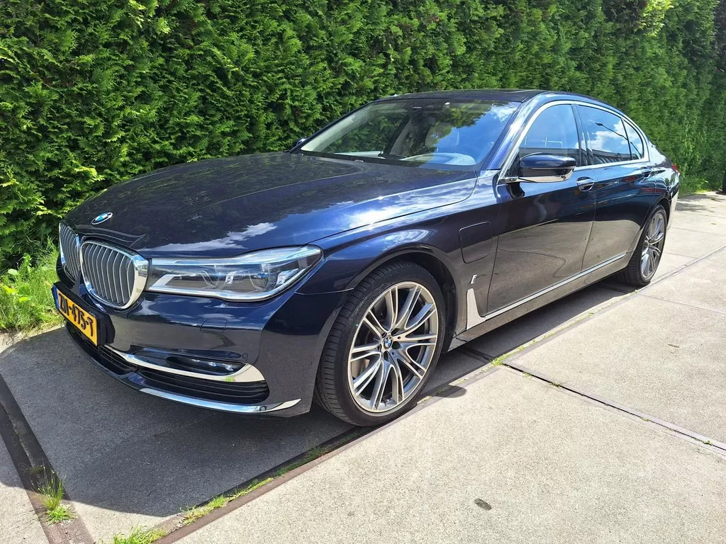 BMW 7 Serie 740Le xDrive iPerformance High Executive