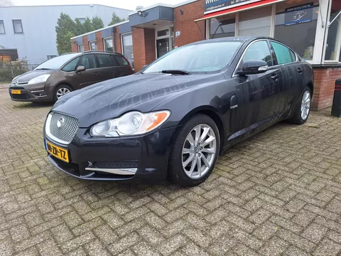 Jaguar XF 2.7D V6 Premium Luxury