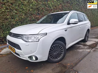 Mitsubishi Outlander 2.0 PHEV Instyle