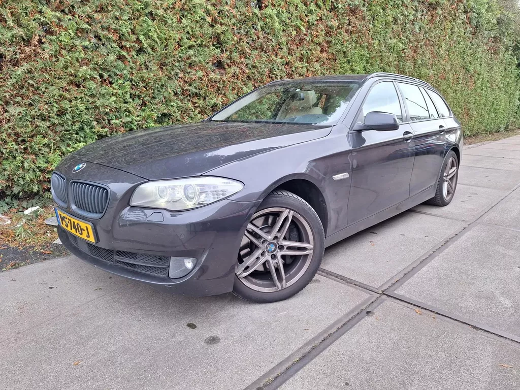 BMW 5 Serie Touring 530xd Executive