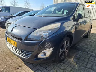 Renault Grand Sc&eacute;nic 1.6 dCi Bose 7p. (koppeling defect)