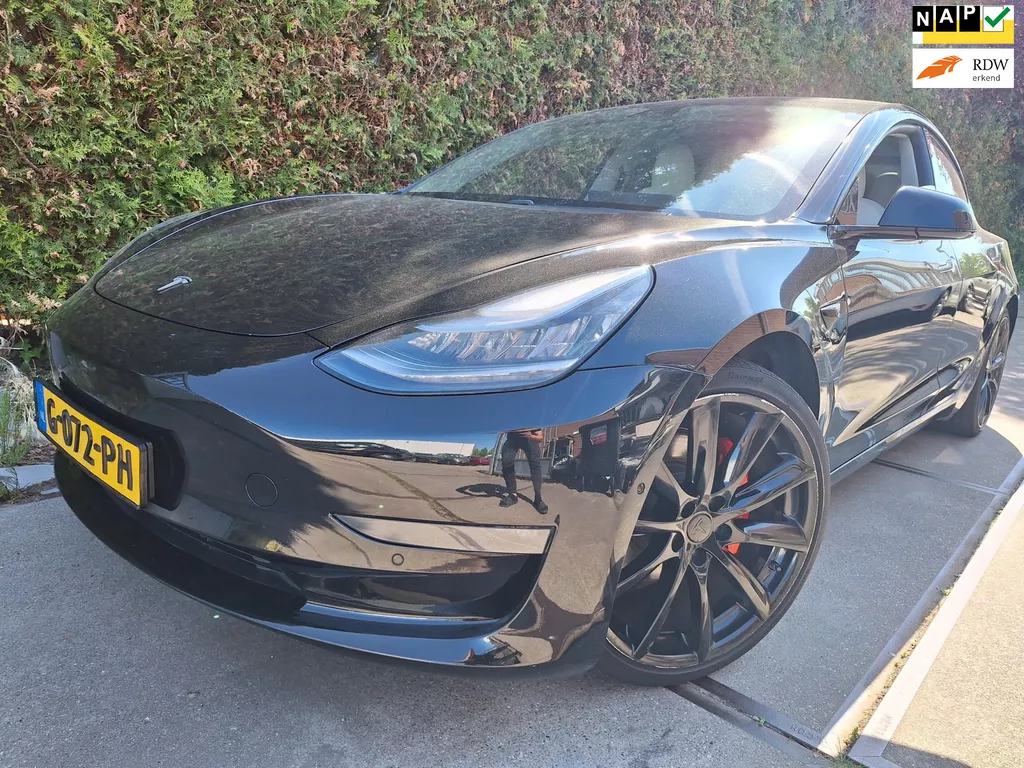 Tesla Model 3 Long Range AWD 75 kWh