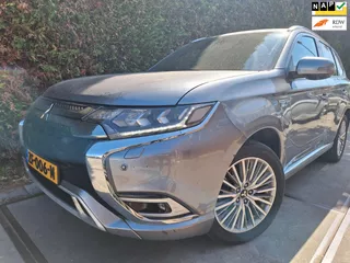 Mitsubishi Outlander 2.4 PHEV Instyle