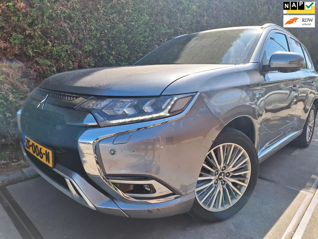 Mitsubishi Outlander 2.4 PHEV Instyle