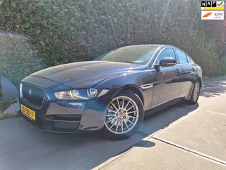 Jaguar XE 2.0 D R-Sport