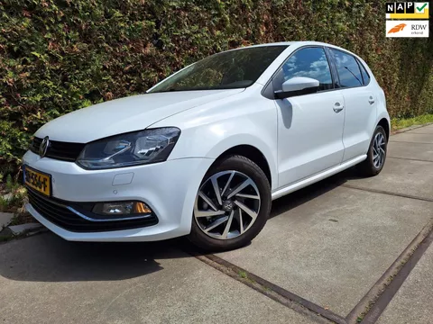 Volkswagen Polo 1.4 TDI Comfortline Business R