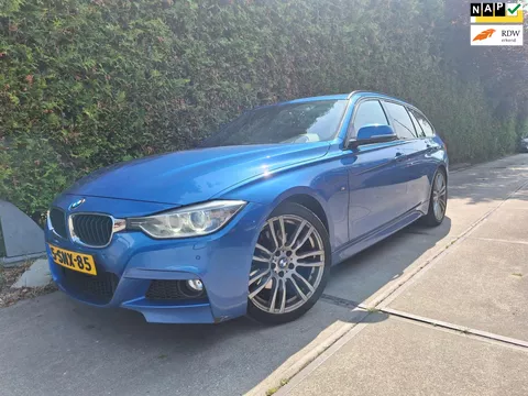 BMW 3-serie Touring 330d High Executive