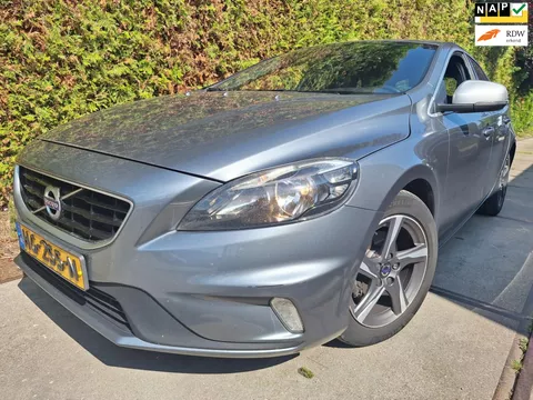 Volvo V40 2.0 D2 R-Design Business