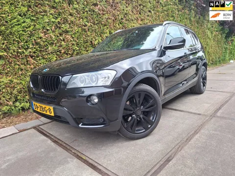 BMW X3 XDrive20i High Executive (blok tikt)