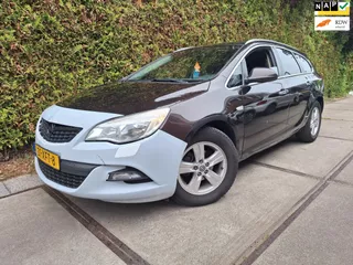 Opel Astra Sports Tourer 1.4 Turbo Cosmo