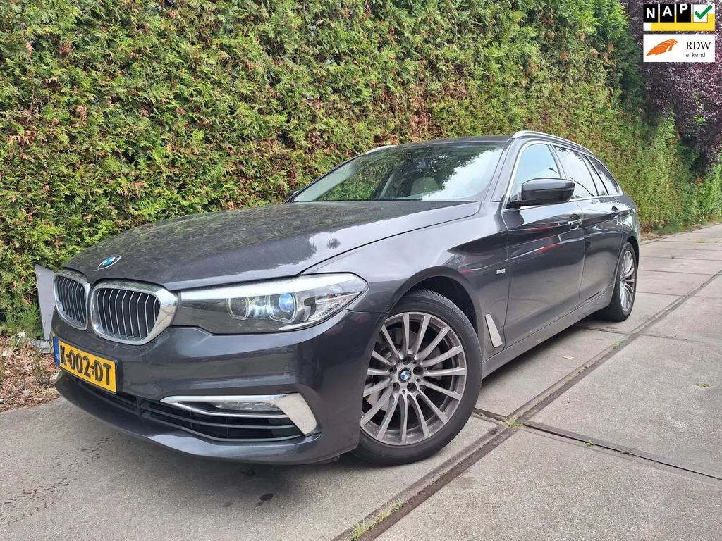 BMW 5-serie Touring 520d High Executive