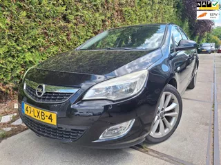 Opel Astra 1.4 Turbo Cosmo